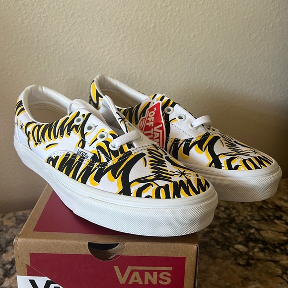 Vans Family Era Limited Edition Low Top Shoes Mens Size Women